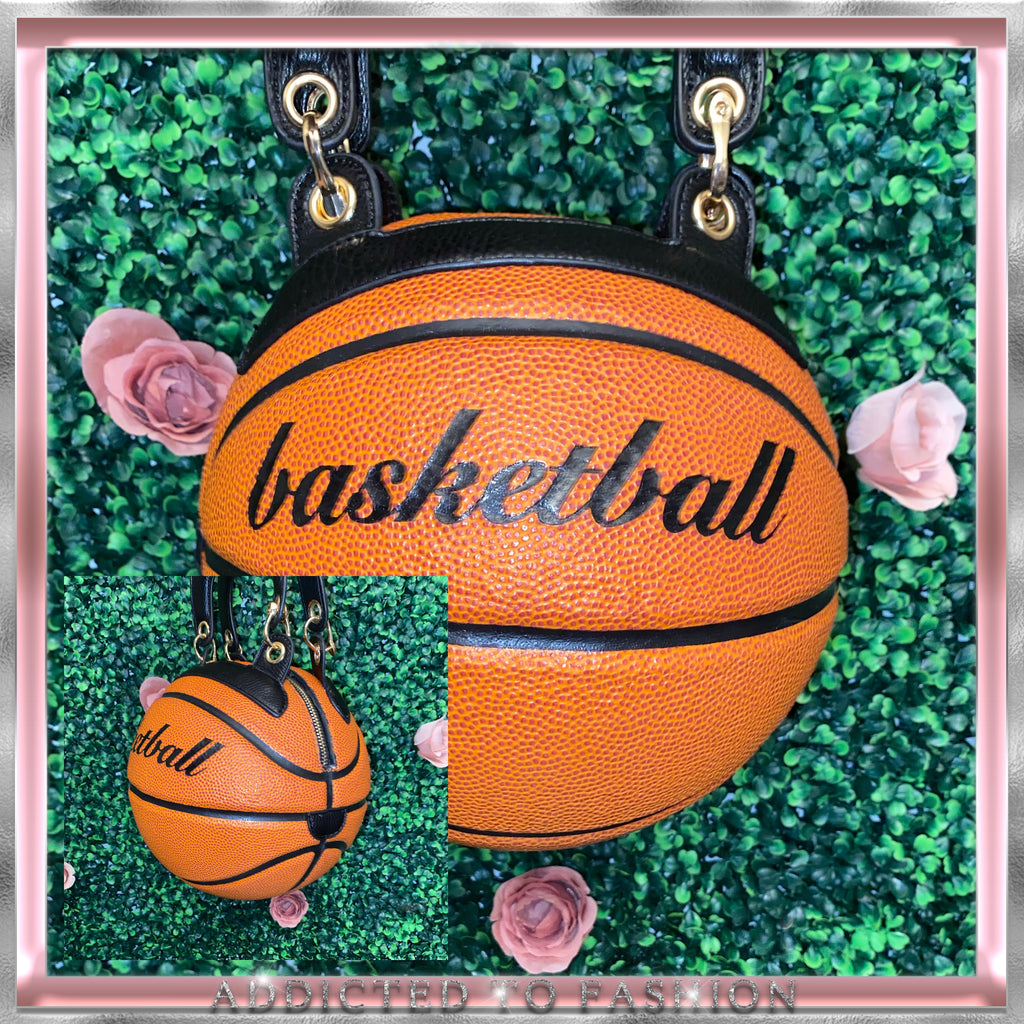 BASKETBALL CLUTCH